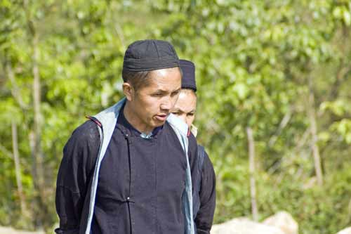 hmong husband-AsiaPhotoStock