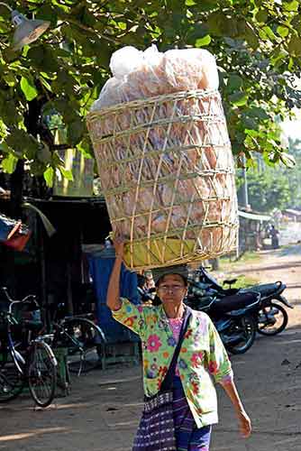 loaded lady-AsiaPhotoStock