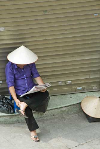 conical hats-AsiaPhotoStock