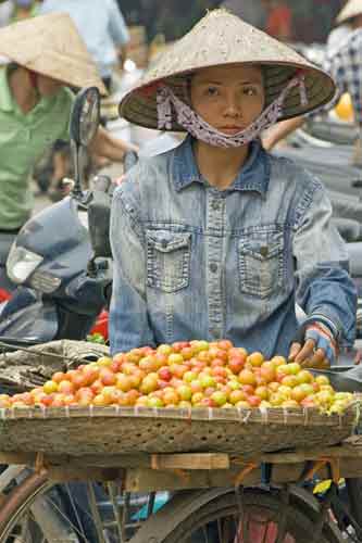 fruit hawker-AsiaPhotoStock