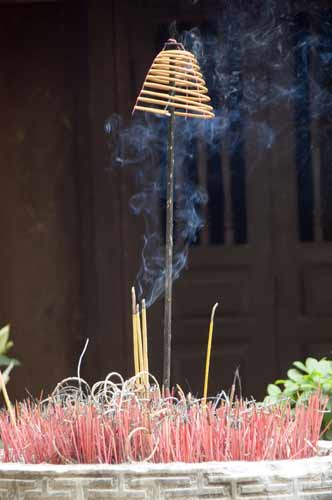 joss sticks burning-AsiaPhotoStock