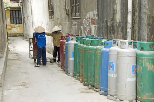 gas cylinders-AsiaPhotoStock