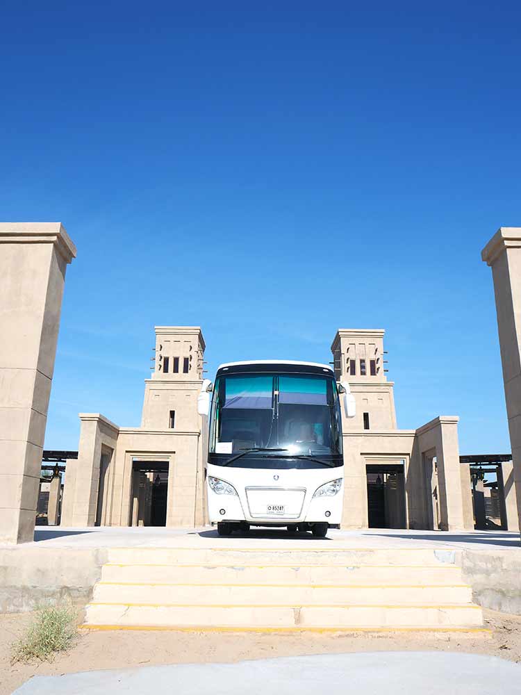 bus Dubai-AsiaPhotoStock