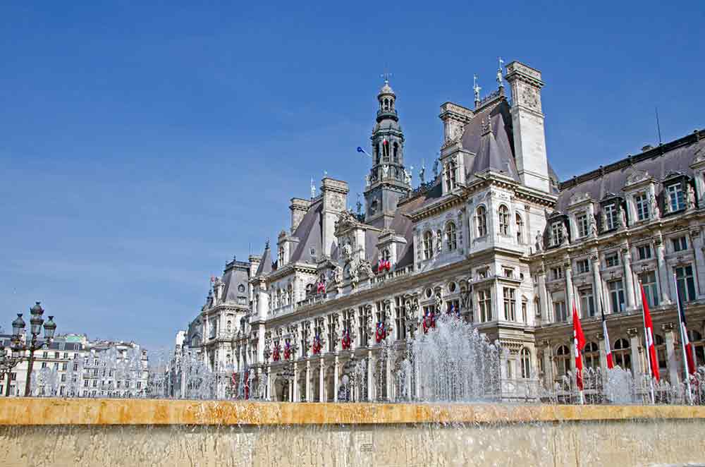 hotel de ville-AsiaPhotoStock