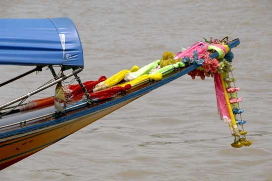 boat Chao phraya-AsiaPhotoStock