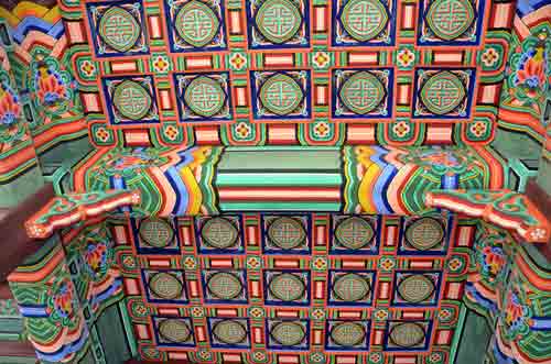 Changdeokgung ceiling-AsiaPhotoStock