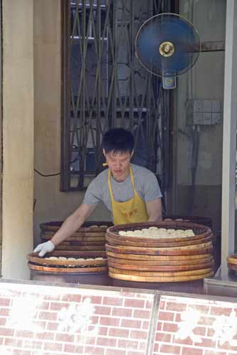 almond biscuit maker-AsiaPhotoStock