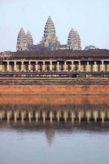 angkor wat-AsiaPhotoStock