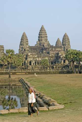 angkor-AsiaPhotoStock