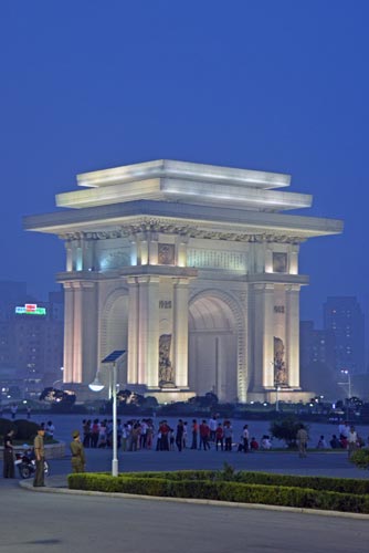 arch of triumph-AsiaPhotoStock