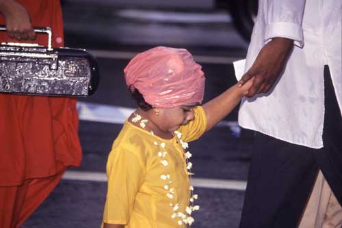 indian girls hat-AsiaPhotoStock