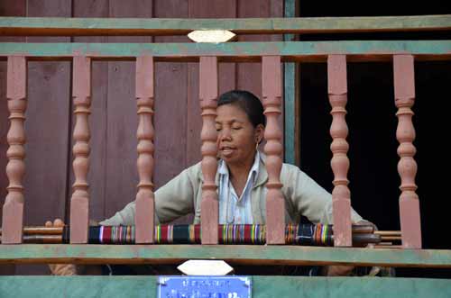 balcony weaver-AsiaPhotoStock