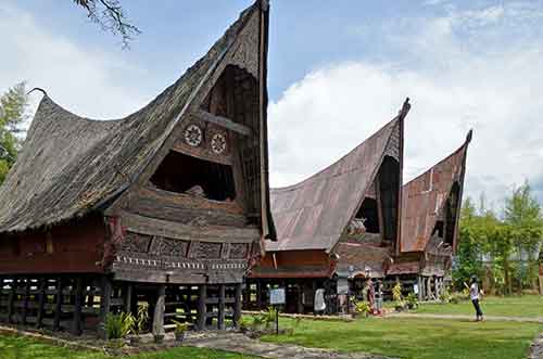 balige houses-AsiaPhotoStock