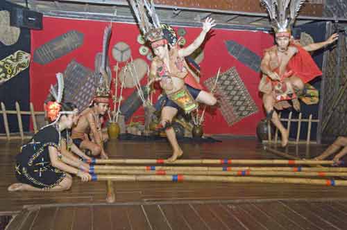 bamboo dance-AsiaPhotoStock