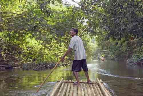 bamboo rafting-AsiaPhotoStock