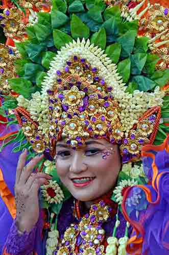 banyuwangi carnival-AsiaPhotoStock