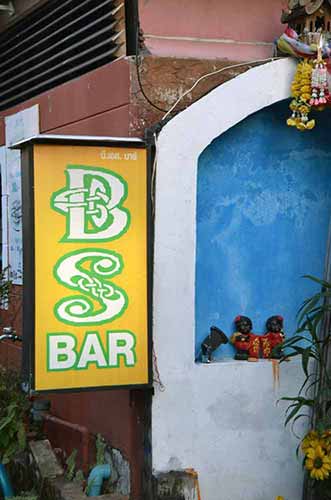 bar-AsiaPhotoStock