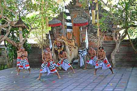 barong knives-AsiaPhotoStock