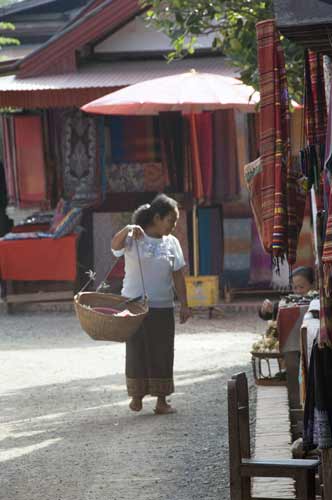 basket-AsiaPhotoStock