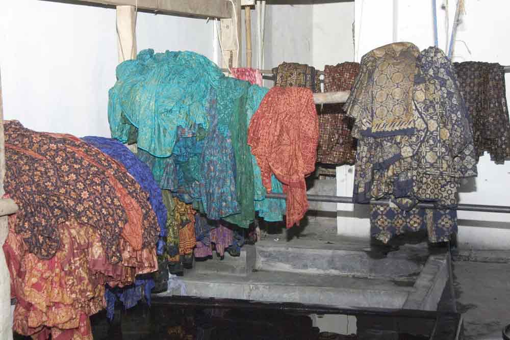 batik cloth-AsiaPhotoStock