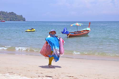 beach bang thao-AsiaPhotoStock