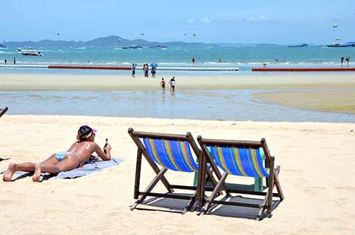 beach view-AsiaPhotoStock