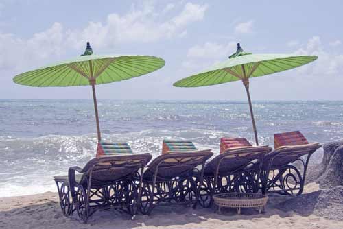 beach brolly-AsiaPhotoStock