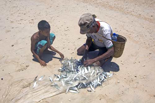 big catch-AsiaPhotoStock