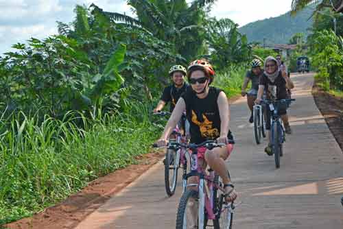 bike tour dansai-AsiaPhotoStock