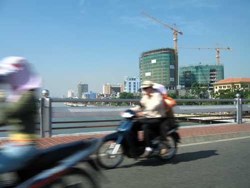 biking-AsiaPhotoStock