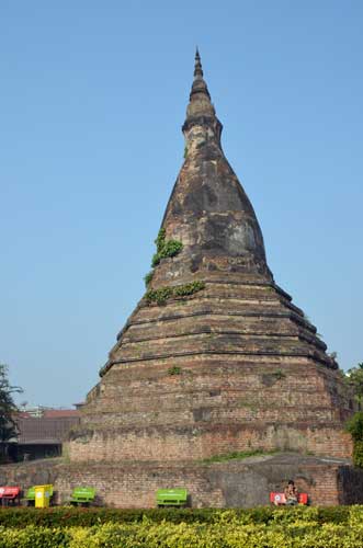 black stupa-AsiaPhotoStock