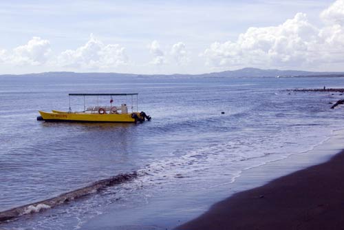 black sand-AsiaPhotoStock