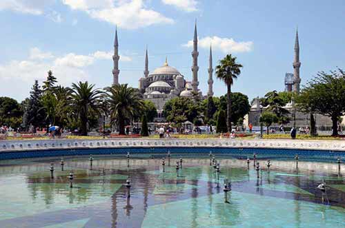 blue mosque-AsiaPhotoStock