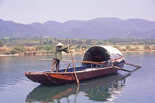 boat wuyishan-AsiaPhotoStock