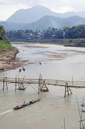 boat and bridge-AsiaPhotoStock