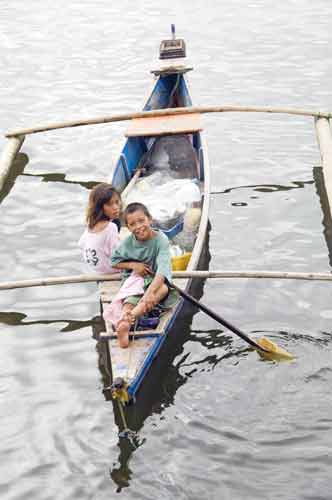 boat fun-AsiaPhotoStock