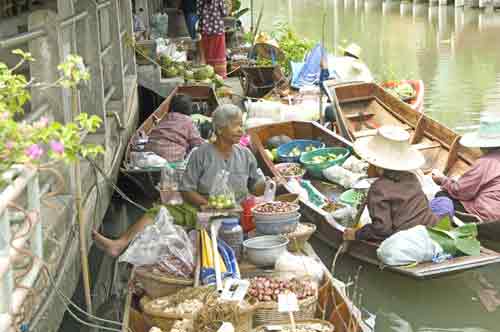 boats market-AsiaPhotoStock