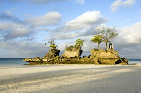 willys rock boracay-AsiaPhotoStock