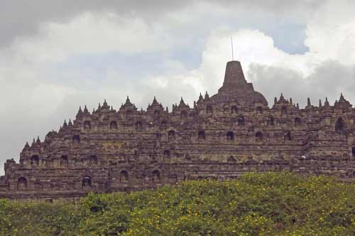 borobudur full shot-AsiaPhotoStock