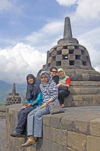 borobudur yogyakarta-AsiaPhotoStock