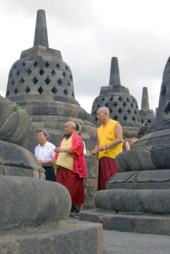 borobudur-AsiaPhotoStock