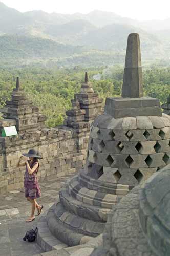 borobudur temples-AsiaPhotoStock