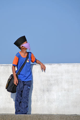 boy kuching-AsiaPhotoStock