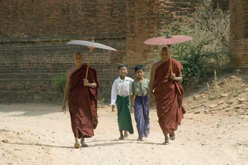 boys monks-AsiaPhotoStock