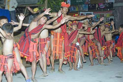 boys dance-AsiaPhotoStock