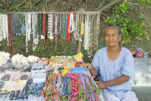 coral necklace seller-AsiaPhotoStock