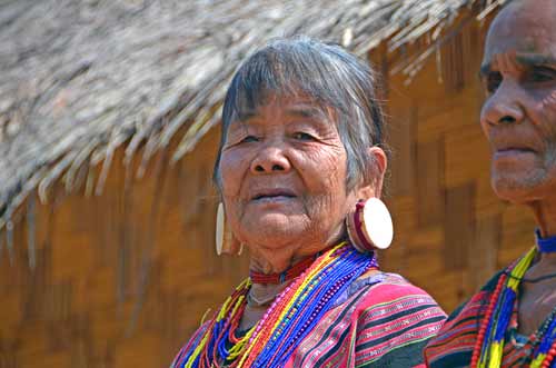 brau woman in laos-AsiaPhotoStock