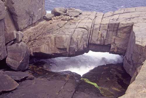 limestone bridge albany-AsiaPhotoStock