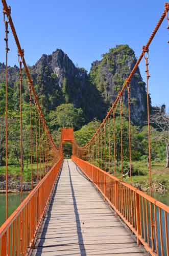 bridge red-AsiaPhotoStock