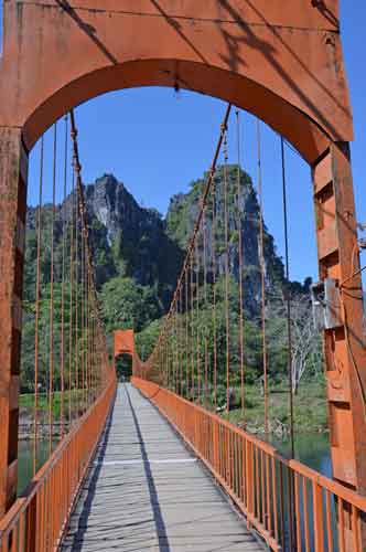 bridges-AsiaPhotoStock